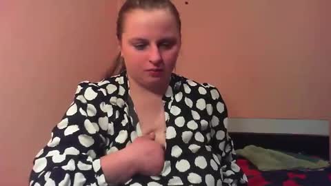 Snapshot of arriana98 chatting on March 8, 6:03 pm Arriana online show from March 8, 6:03 pm