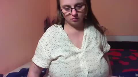 Snapshot of arriana98 chatting on February 6, 6:13 pm Arriana online show from February 6, 6:13 pm