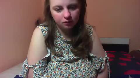 Snapshot of arriana98 chatting on February 9, 3:11 am Arriana online show from February 9, 3:11 am