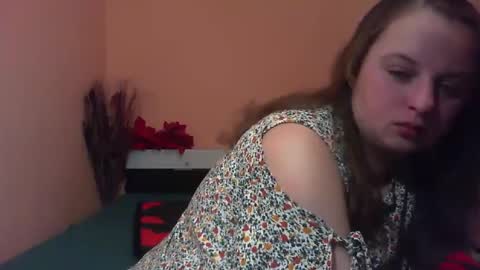 Snapshot of arriana98 chatting on February 17, 3:36 am Arriana online show from February 17, 3:36 am