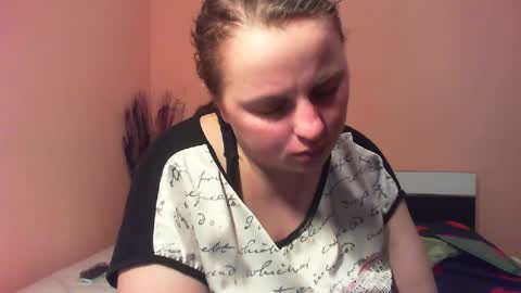 Snapshot of arriana98 chatting on March 5, 4:57 pm Arriana online show from March 5, 4:57 pm