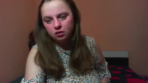Snapshot of arriana98 chatting on February 14, 3:43 am Arriana online show from February 14, 3:43 am