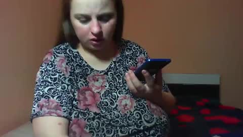 Snapshot of arriana98 chatting on December 27, 3:09 am Arriana online show from December 27, 3:09 am