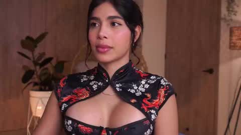 Snapshot of artemia_ chatting on October 5, 7:52 pm Amanda online show from October 5, 7:52 pm