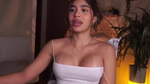 Snapshot of artemia_ chatting on March 6, 2:41 am Amanda online show from March 6, 2:41 am