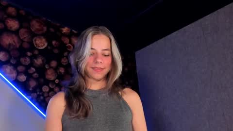 artemisablake online show from March 8, 5:19 pm