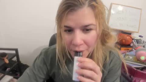 MIA online show from April 14, 10:59 am