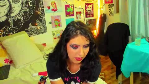 Isabella Cherry online show from March 19, 2:27 am