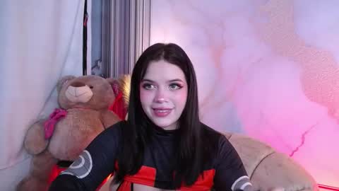 Ary  online show from March 12, 7:05 pm