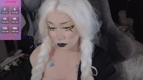 Sasha next stream December 4st  at  0000- 0030 am German time online show from November 11, 11:02 pm