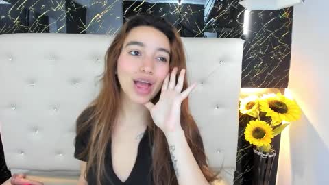 Snapshot of ashley_7777 chatting on February 10, 2:59 pm ashley_7777 online show from February 10, 2:59 pm
