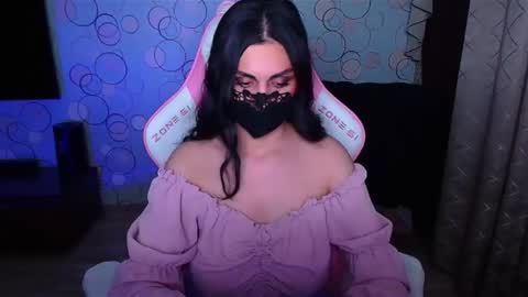   Yasmina   online show from November 14, 5:18 am