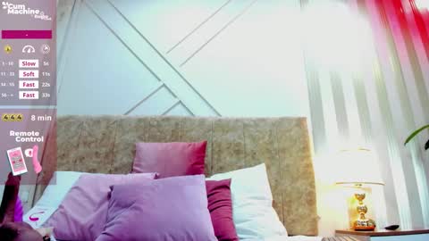 Snapshot of ashley__foxx_ chatting on September 19, 6:07 pm ashley online show from September 19, 6:07 pm