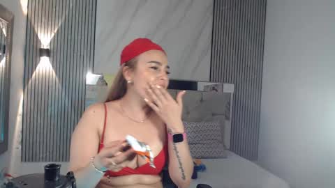 Snapshot of ashley__tylor chatting on September 30, 1:55 am ashley__tylor online show from September 30, 1:55 am