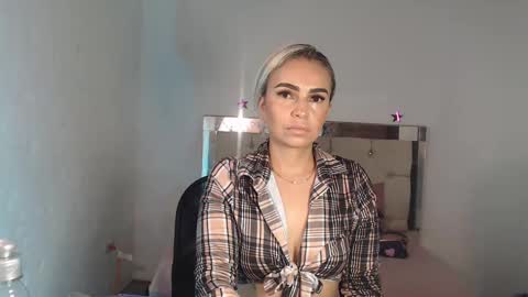 Snapshot of ashley__tylor chatting on February 23, 2:14 am ashley__tylor online show from February 23, 2:14 am