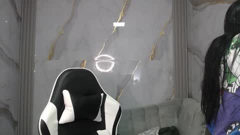 ashley_blum_v online show from November 1, 8:02 pm