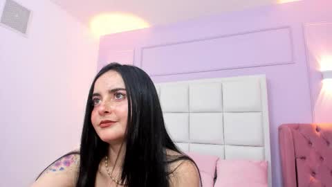 ashley_petit online show from December 22, 2:31 pm