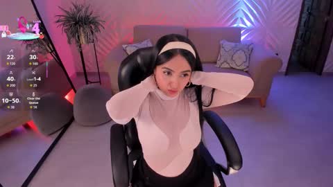 Ashley Jhonson  online show from February 5, 9:07 pm