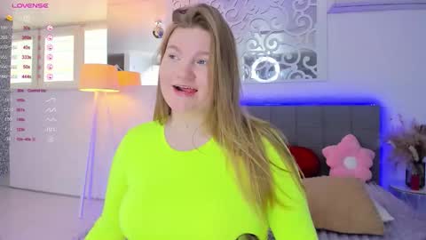 AshleyJonse online show from February 17, 8:02 am