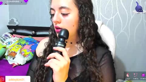 .. Ashley .. online show from January 18, 12:18 am