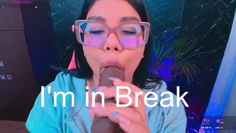 Snapshot of ashleyy18__ chatting on October 3, 2:05 am Ashleyy18 online show from October 3, 2:05 am