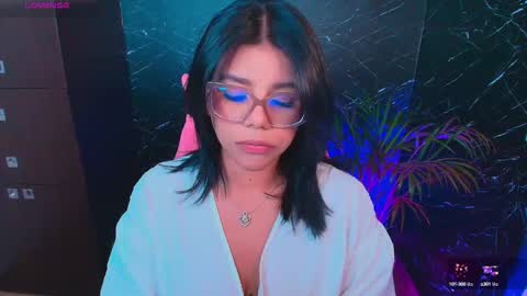 Snapshot of ashleyy18__ chatting on September 20, 11:36 pm Ashleyy18 online show from September 20, 11:36 pm