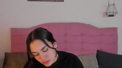 Snapshot of ashleyy_ls chatting on September 24, 3:16 am kylie online show from September 24, 3:16 am