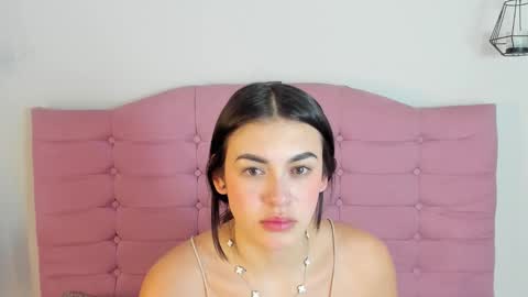 kylie online show from November 18, 1:28 am