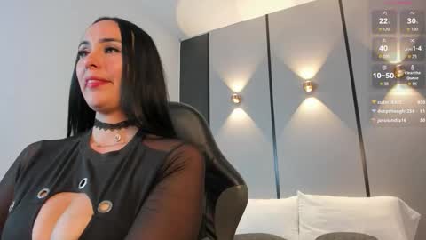 A S H L Y online show from January 7, 5:49 pm