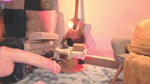 Ash  online show from September 23, 7:56 pm