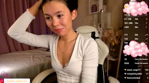 adeline online show from October 3, 4:23 pm