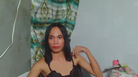 asian_hillary online show from January 5, 9:48 am