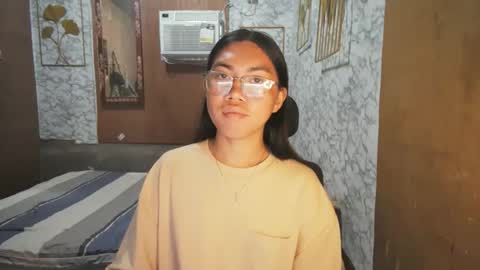 Rhean online show from October 23, 2:28 am