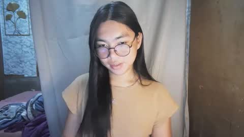 Rhean online show from December 13, 11:32 pm