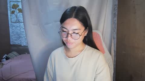 Rhean online show from January 8, 1:42 am