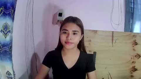 Snapshot of asian_sofiexxx chatting on September 16, 10:18 pm asian_sofiexxx online show from September 16, 10:18 pm