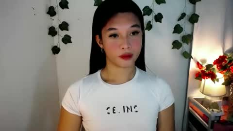 Snapshot of asian_yannie chatting on September 8, 5:01 pm Yan online show from September 8, 5:01 pm