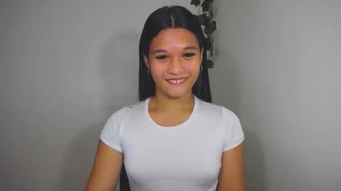 Yan online show from December 19, 9:40 pm