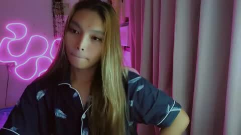 HI IM TAMIRA LOOKING FOR SERIOUS RELATIONSHIP online show from April 15, 4:18 pm