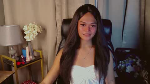 Kianna online show from January 19, 2:13 pm