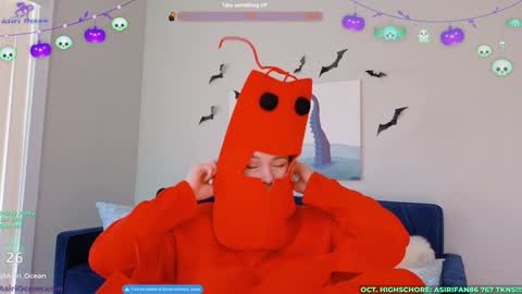 Snapshot of asiri_ocean chatting on October 14, 6:21 pm Asiri pronounced Ah-siri Please no nicknames 3 online show from October 14, 6:21 pm