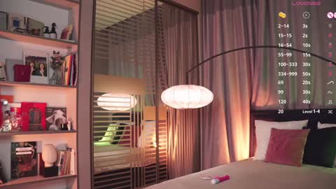 Audrey online show from February 6, 2:58 pm