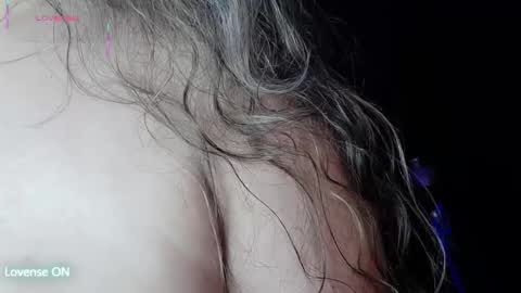   online show from October 18, 7:26 pm