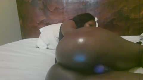 alisha online show from April 18, 8:17 am