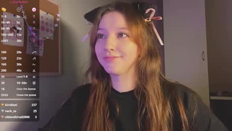 Camilla 3 online show from December 4, 9:04 pm