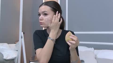 Aster Quinn online show from October 25, 3:41 pm