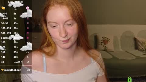 Snapshot of astoria_ross_ chatting on October 20, 3:26 pm Astoria online show from October 20, 3:26 pm