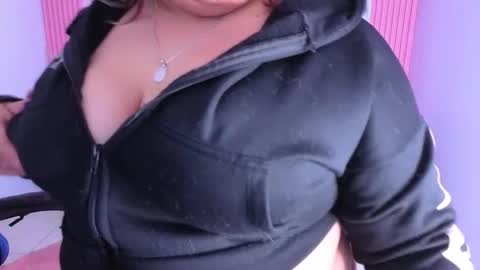 astrid1_s online show from March 13, 4:14 am