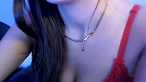 Snapshot of astridwet chatting on September 13, 4:37 pm Astrid online show from September 13, 4:37 pm