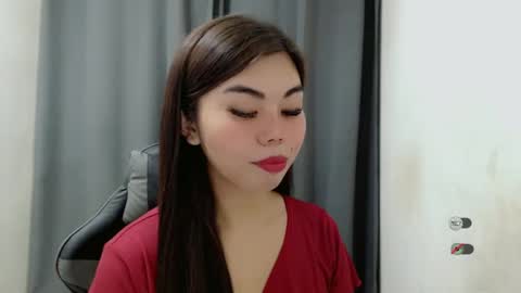 Snapshot of asuna_charming chatting on January 28, 5:24 pm asuna_charming online show from January 28, 5:24 pm